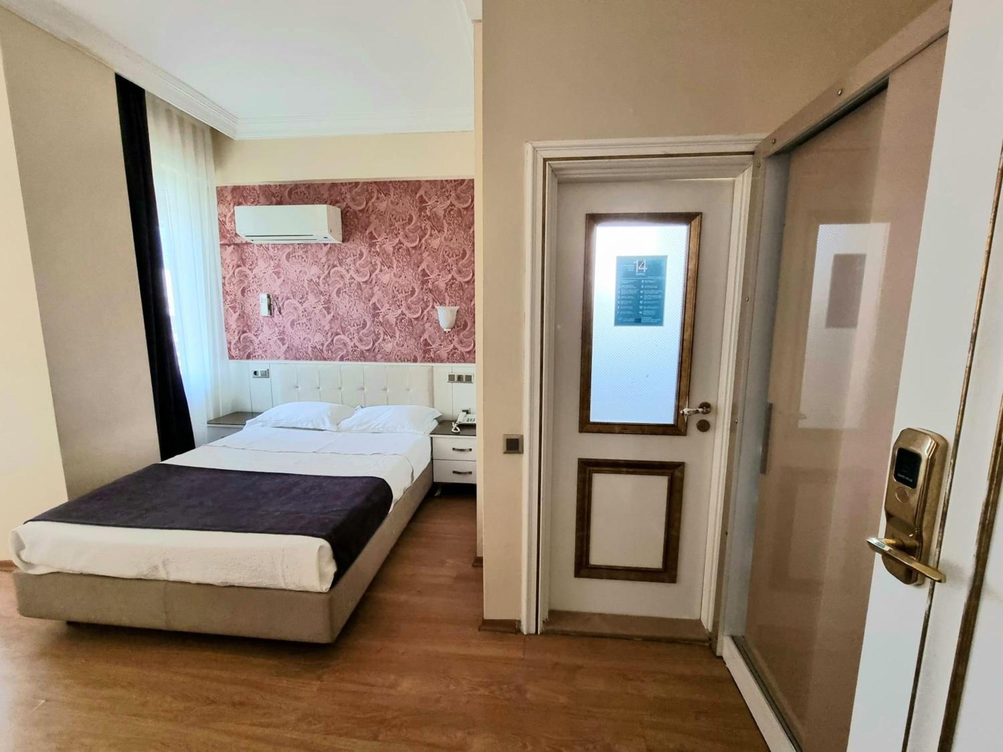 Perlo Hotel City Antalya Ngoại thất bức ảnh